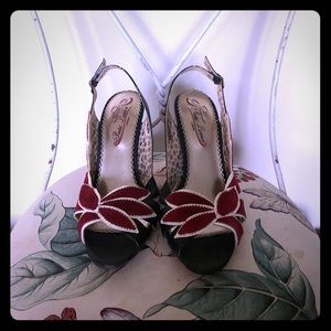Flower Patterned Black and Red Peep Toes